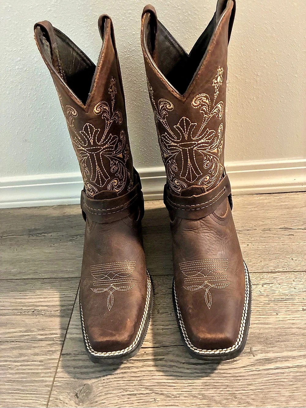 Brown & Beige Side Cross Embroidery Square Toe Boots